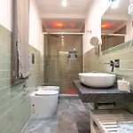 Pensión La Maison Di Tina 4*
