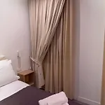 La Maison Di Tina Pensión 4*